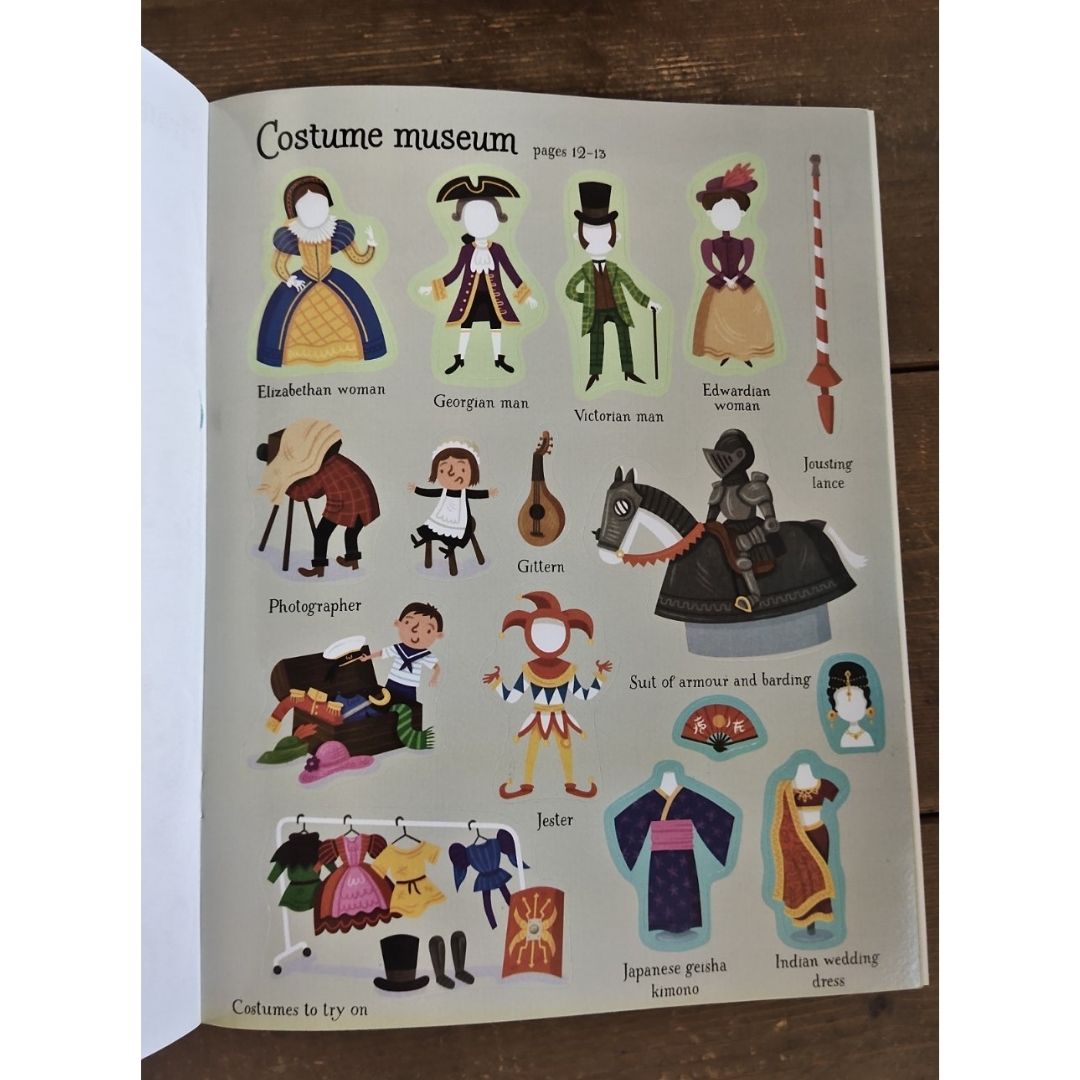 Usborne First Sticker Book (MUSEUM)