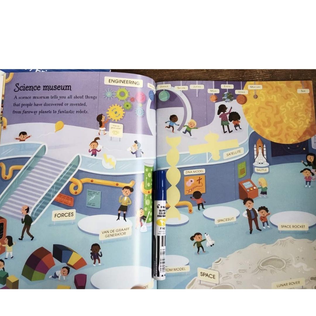 Usborne First Sticker Book (MUSEUM)