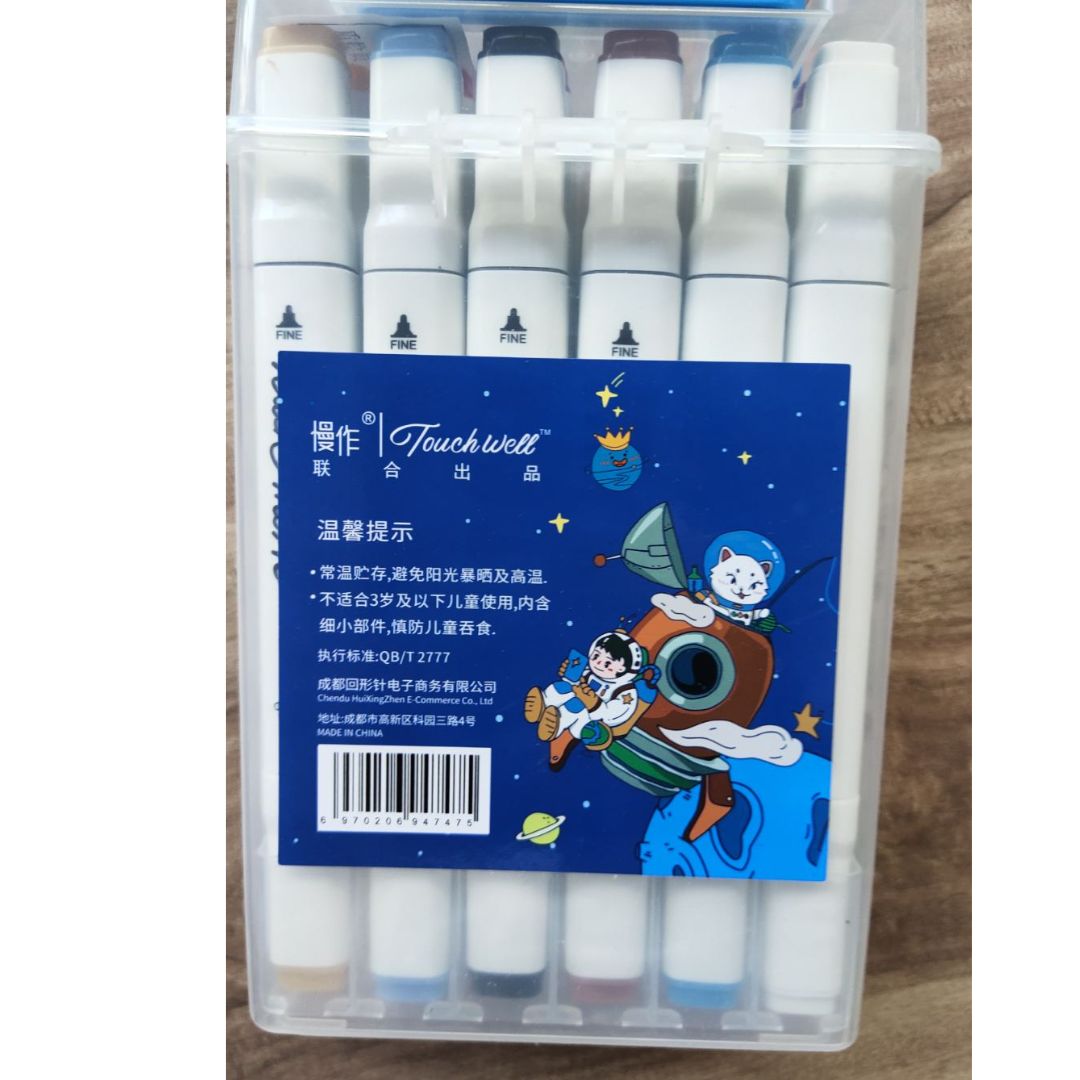 Markers 24 double-tip colored markers with casing