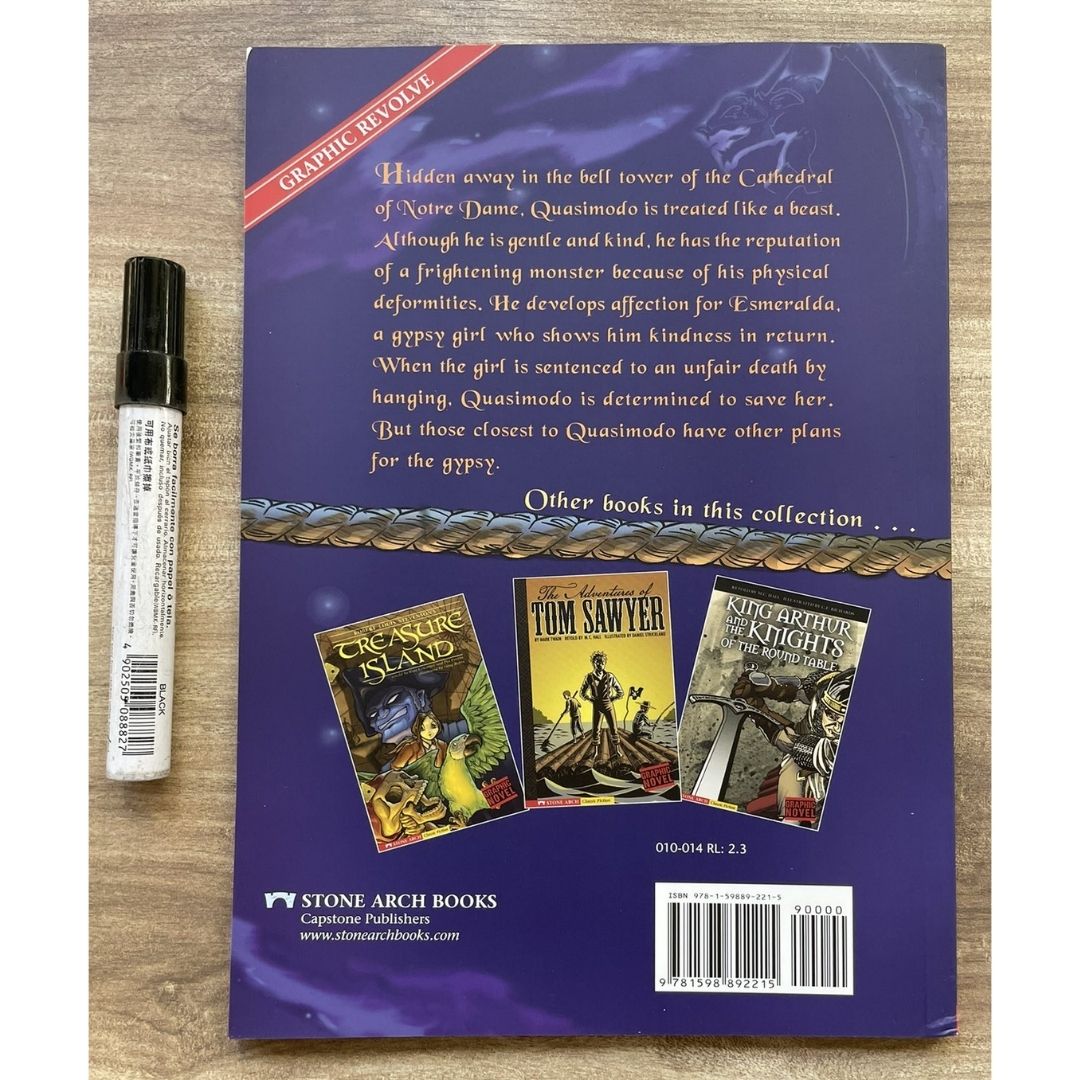 Classic Fiction Graphic Novel (SINGLES) (Alice in Wonderland / Gulliver's Travels / The Hunchback of Notre Dame / The Wizard of Oz) brand new softcover, with SLIGHT TEARS/DENTS/FOLDS on book cover