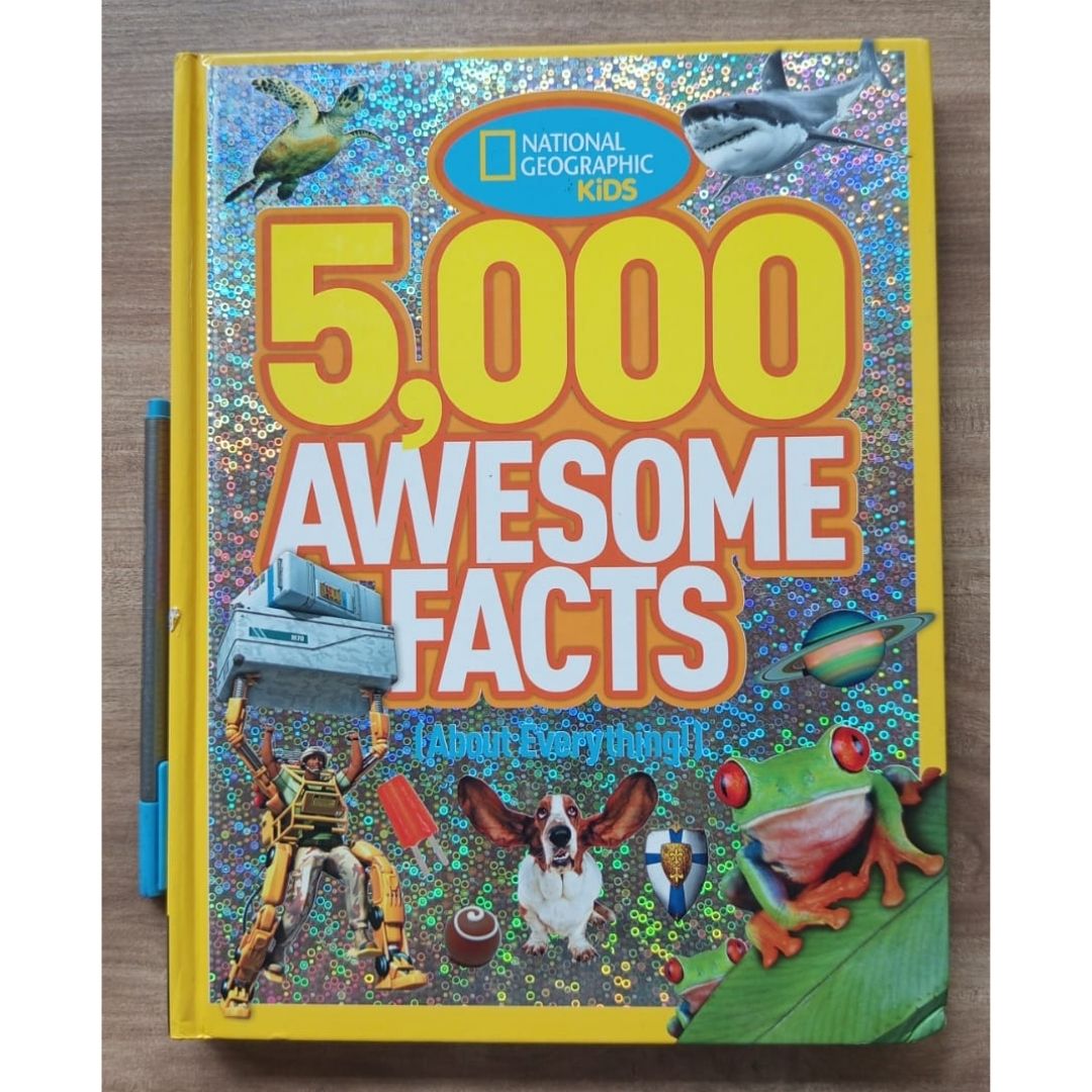 NATGEO National Geographic Kids 5,000 Awesome Facts (About Everything!) (USED book, hardcover, with slight dents)