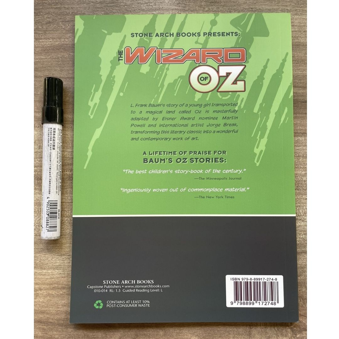 Classic Fiction Graphic Novel (SINGLES) (Alice in Wonderland / Gulliver's Travels / The Hunchback of Notre Dame / The Wizard of Oz) brand new softcover, with SLIGHT TEARS/DENTS/FOLDS on book cover