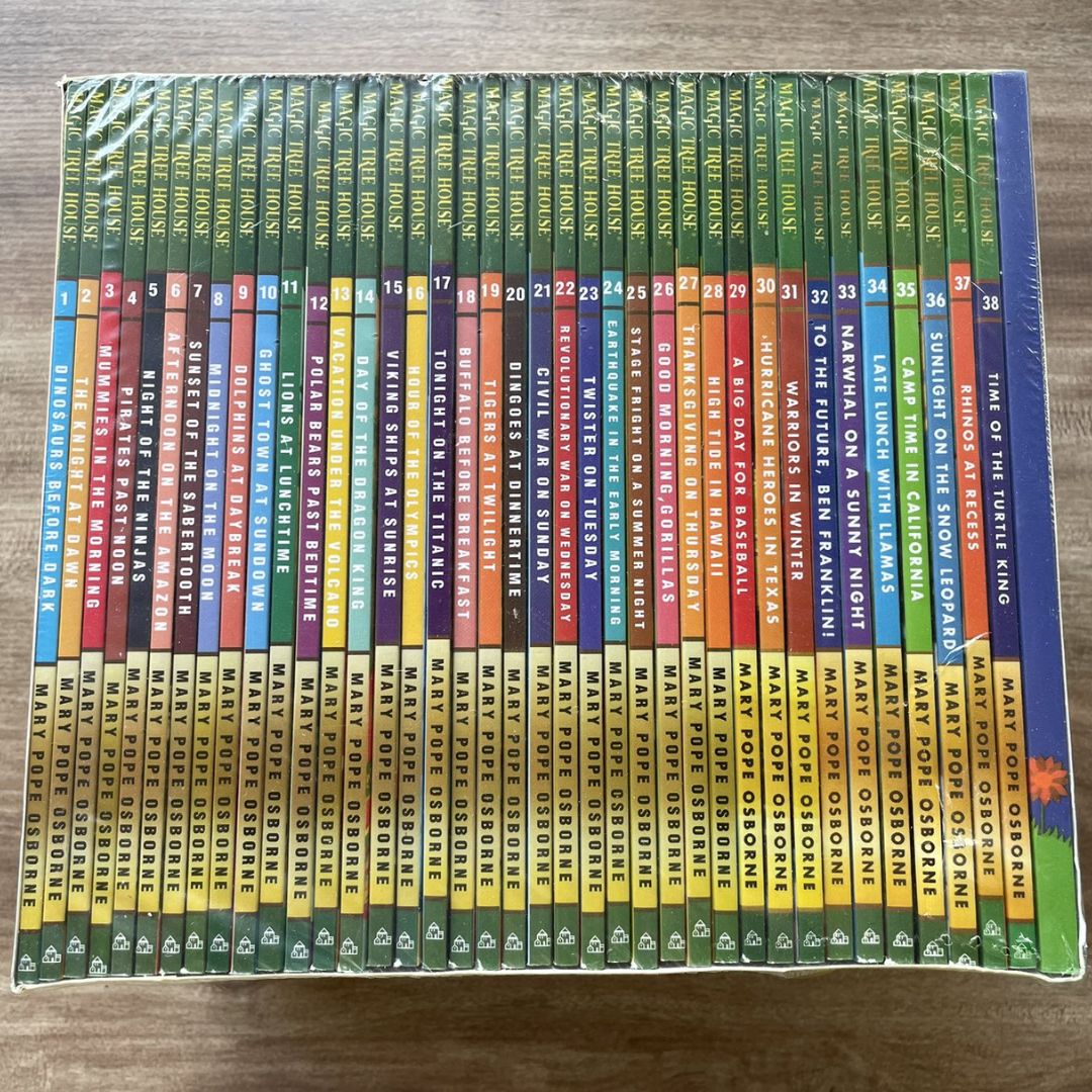 Magic Tree House: A Library Of Books 40 BOOKS Box Set (39 chapter books + 1 workbook) BOX with SLIGHT TEAR and DENTS