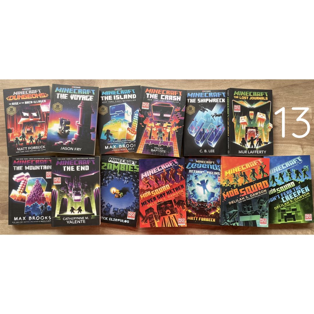 Minecraft (13 CHAPTER BOOKS) no box