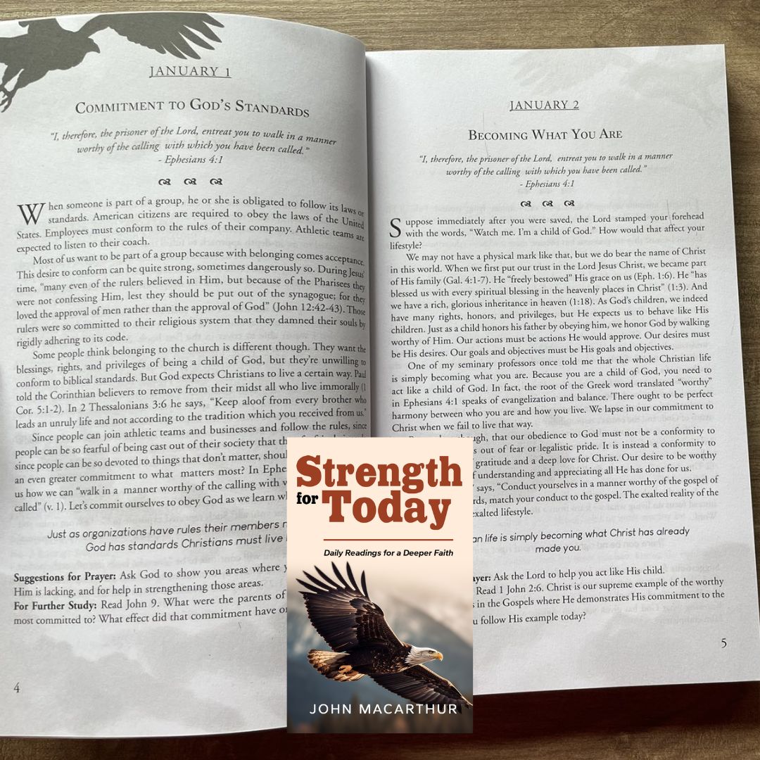 Strength for Today: Daily Readings for a Deeper Faith (by John MacArthur) brand new Softcover