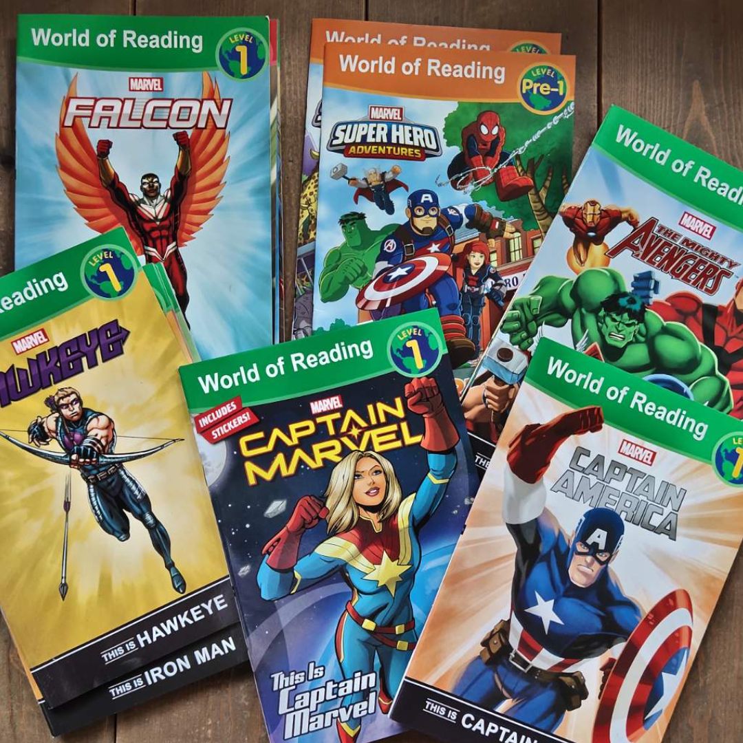 [With damage on some book pages, pls. see photos] World of Reading AVENGERS (17 books) (brand new softcover, no box) - Thor Iron Man Spiderman Hulk Captain America etc