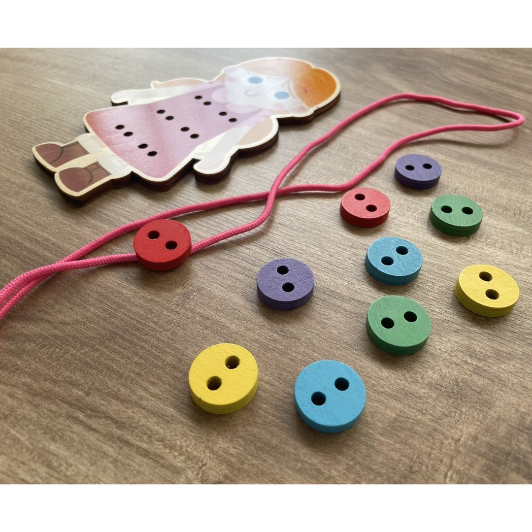 Montessori Early Education Wear Buttons (Singles) - Boy (brand new wooden educational toy boxed set, box with dents and folds)