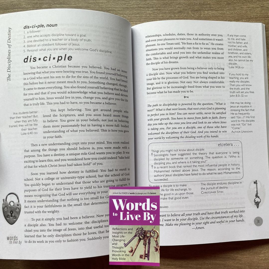 Words to Live By: Unlock The Power Of Words To Change Your Life Forever (by Winston Churchill) brand new Softcover