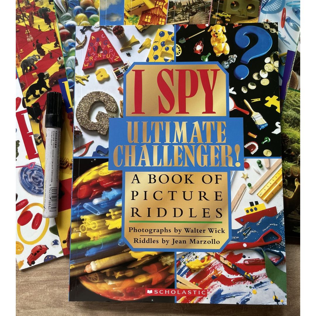 I Spy The Ultimate Collection (10 books) brand new softcover - Box with slight dents (Books no damage.)