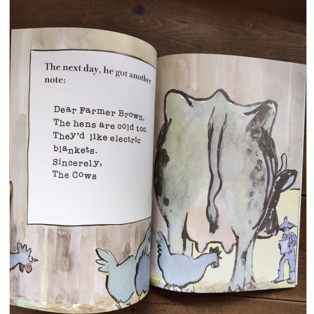Click, Clack, Moo: Cows That Type (softcover) by Doreen Cronin, Betsy Lewin