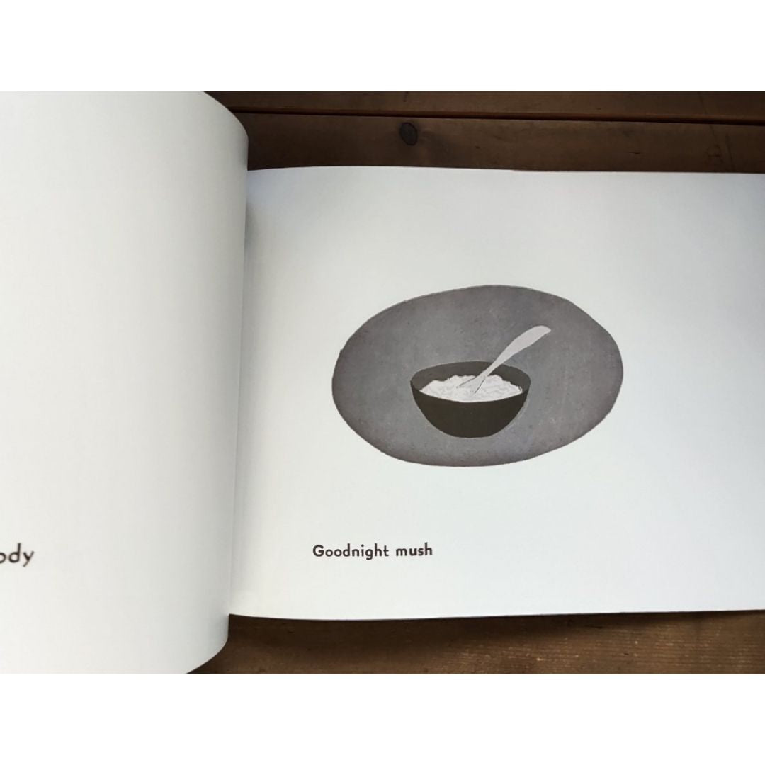 GOOD NIGHT MOON (softcover)